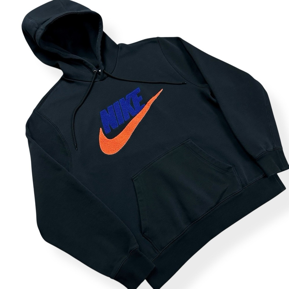 Nike Men's Club Fleece Pullover Hoodie Black Orange Size Medium Fuzzy Spell Out - Picture 2 of 16